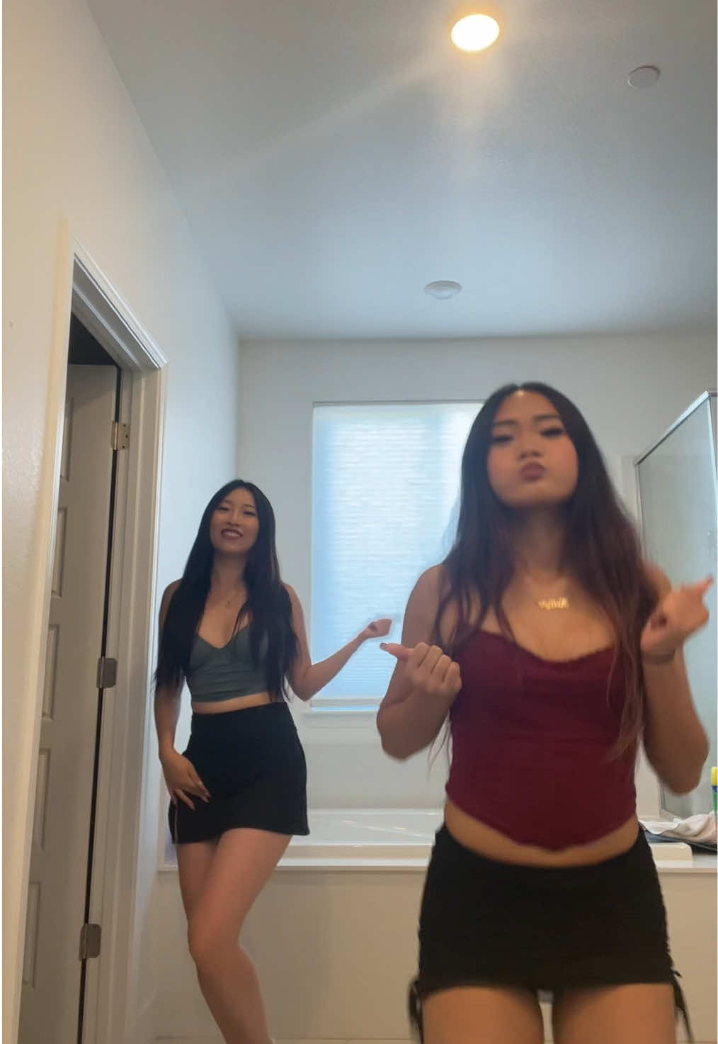 @elena