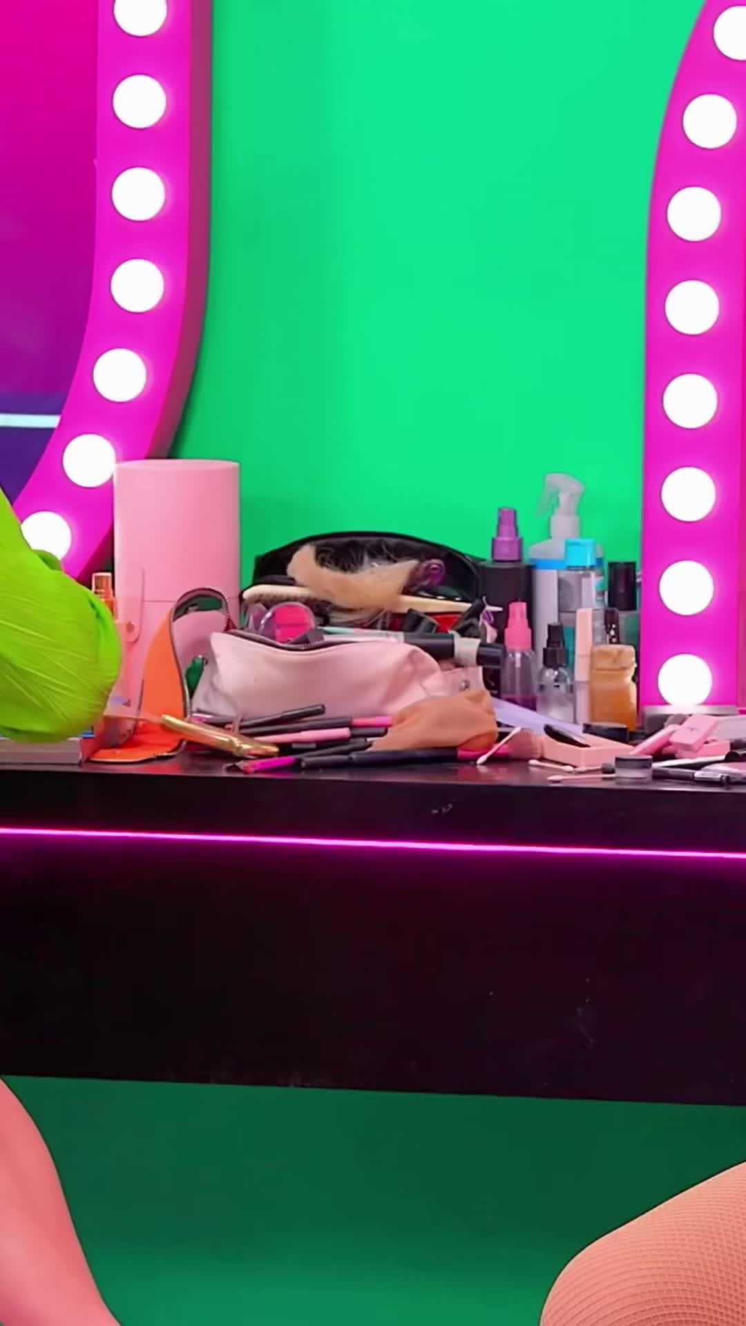 @WiglessnDepressed