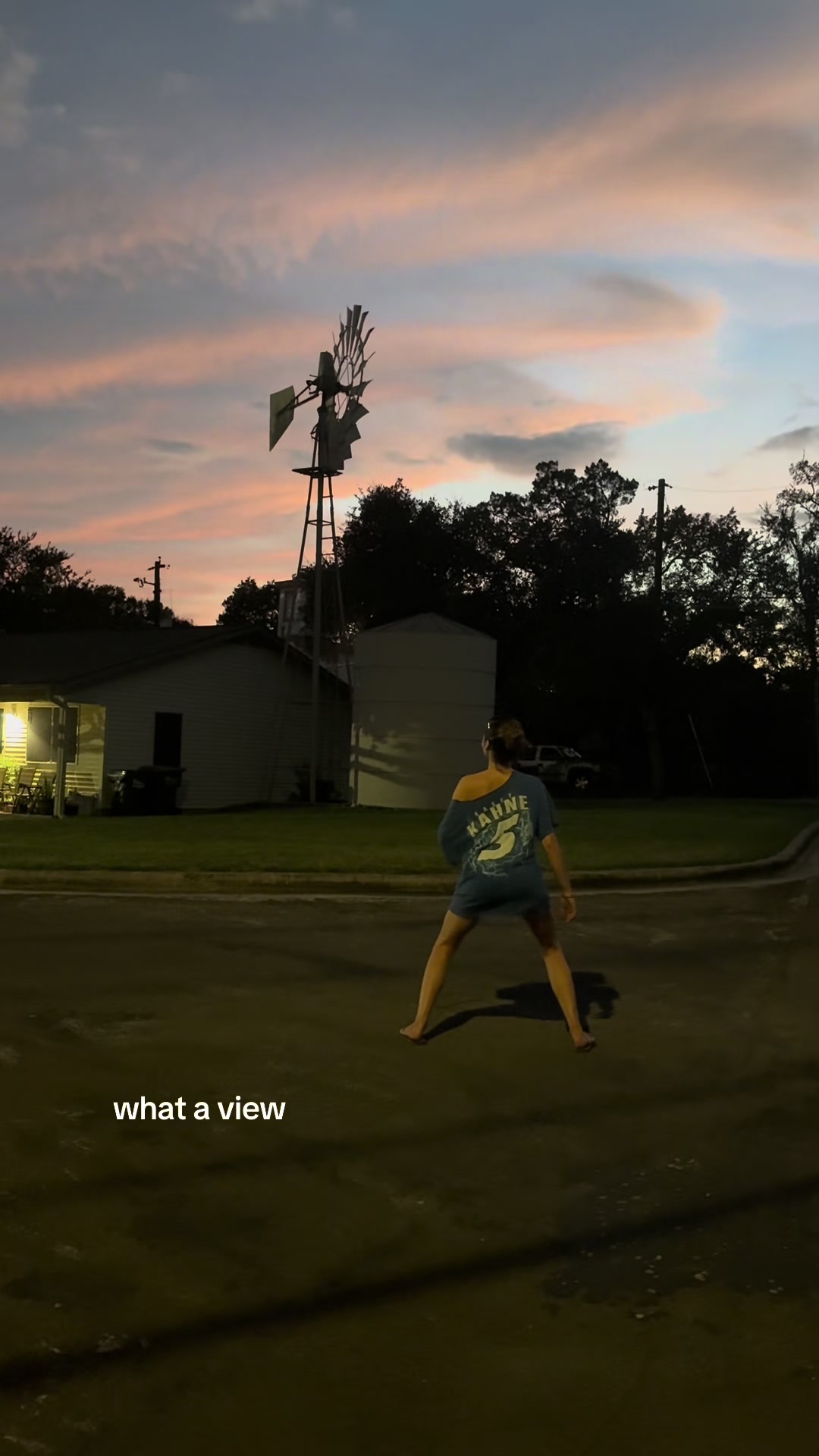 @maddiethompsn