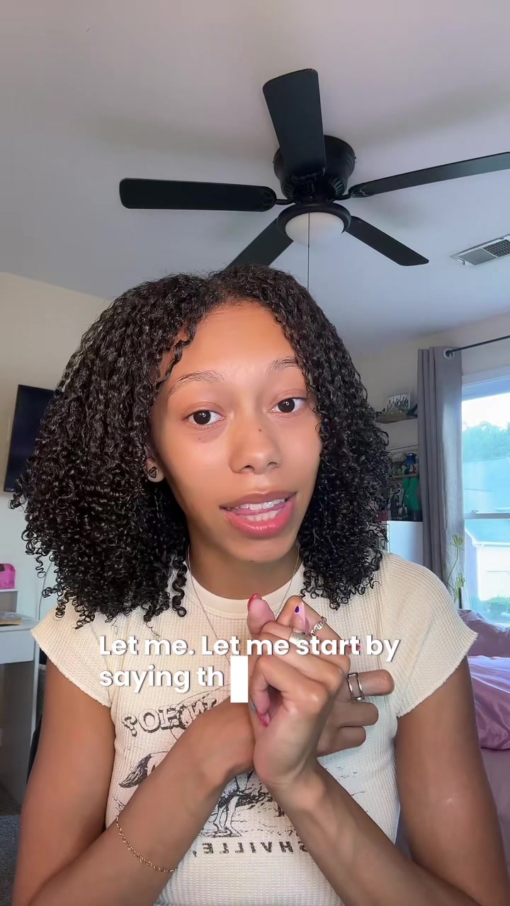@AYSIA NICOLE