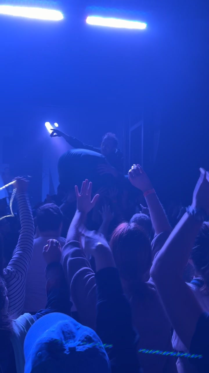 @overmediummegz
