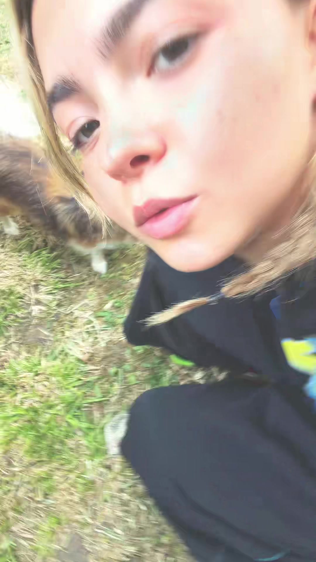 @MÉLISSA