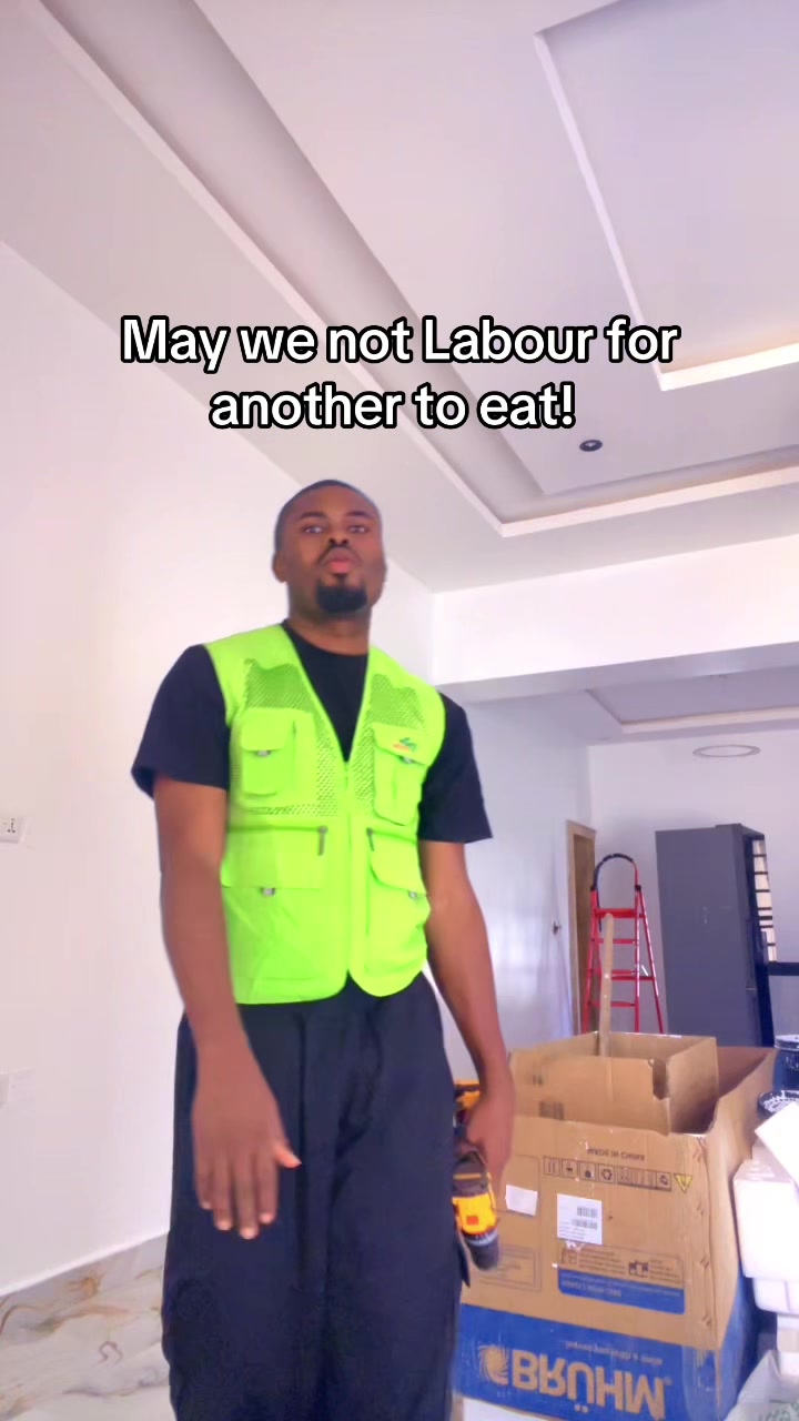 @iamphellumi