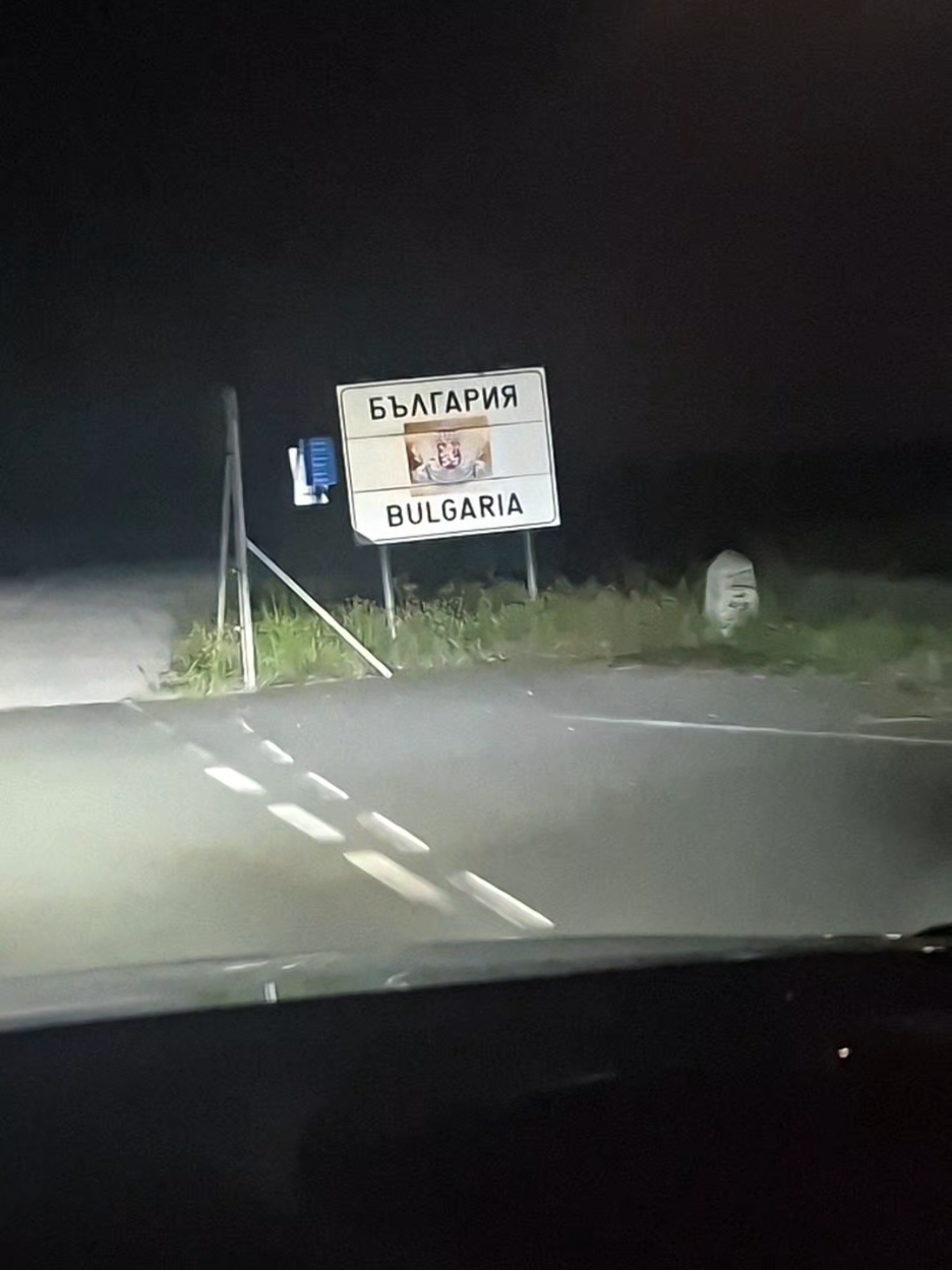 @&Ouml;zlenGB&BG