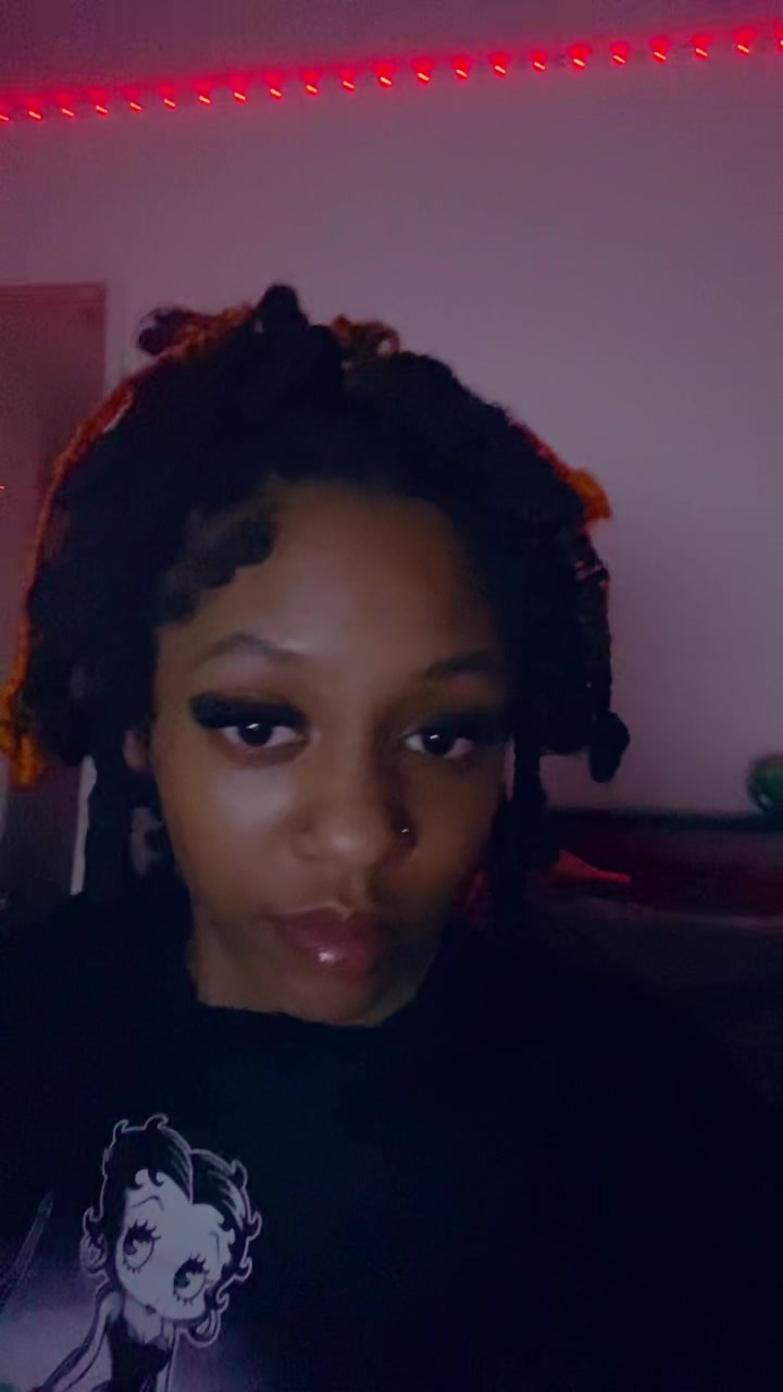 @rainbowsparkle.123
