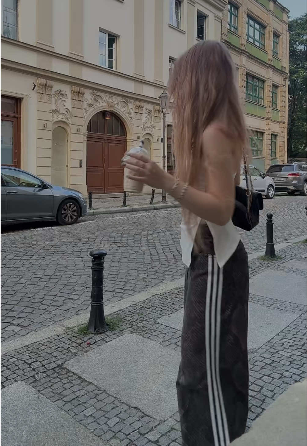 @mooontanaaa