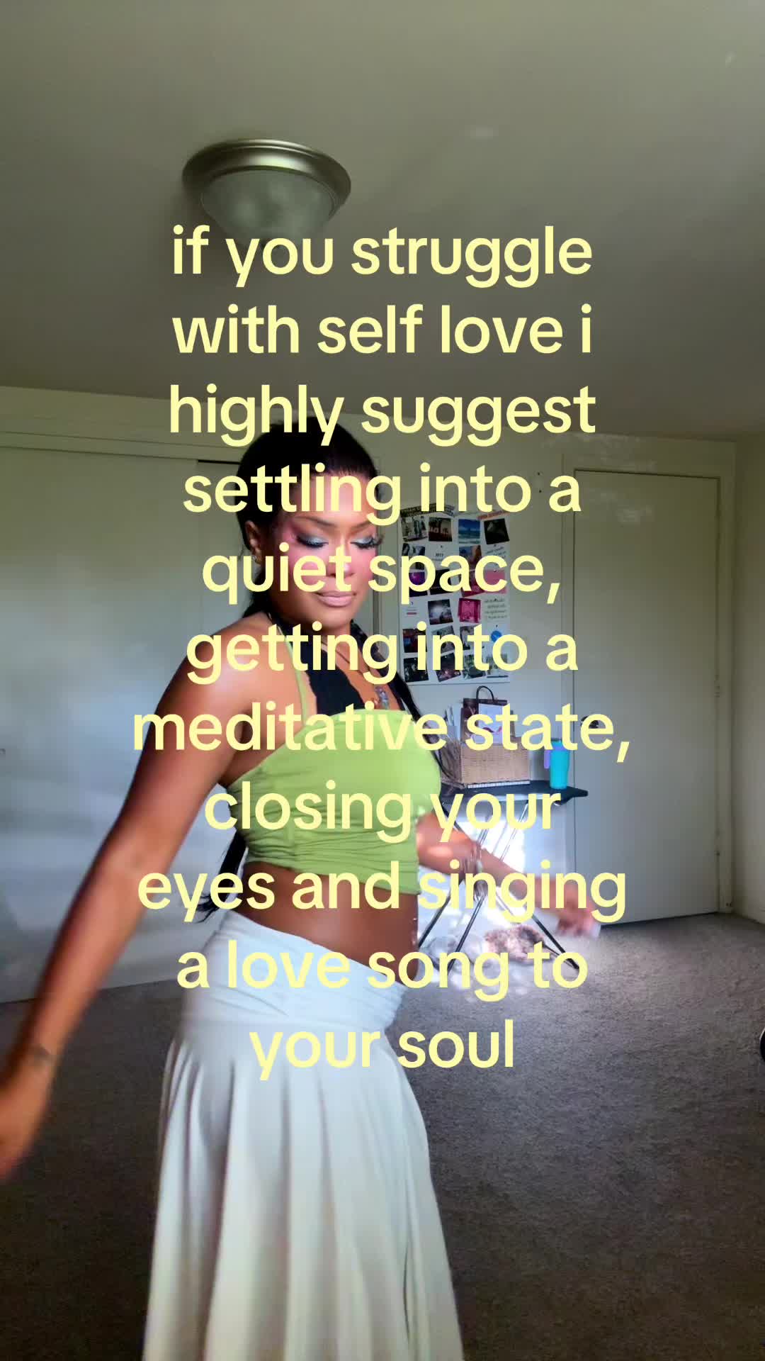 @MAYA 🦋