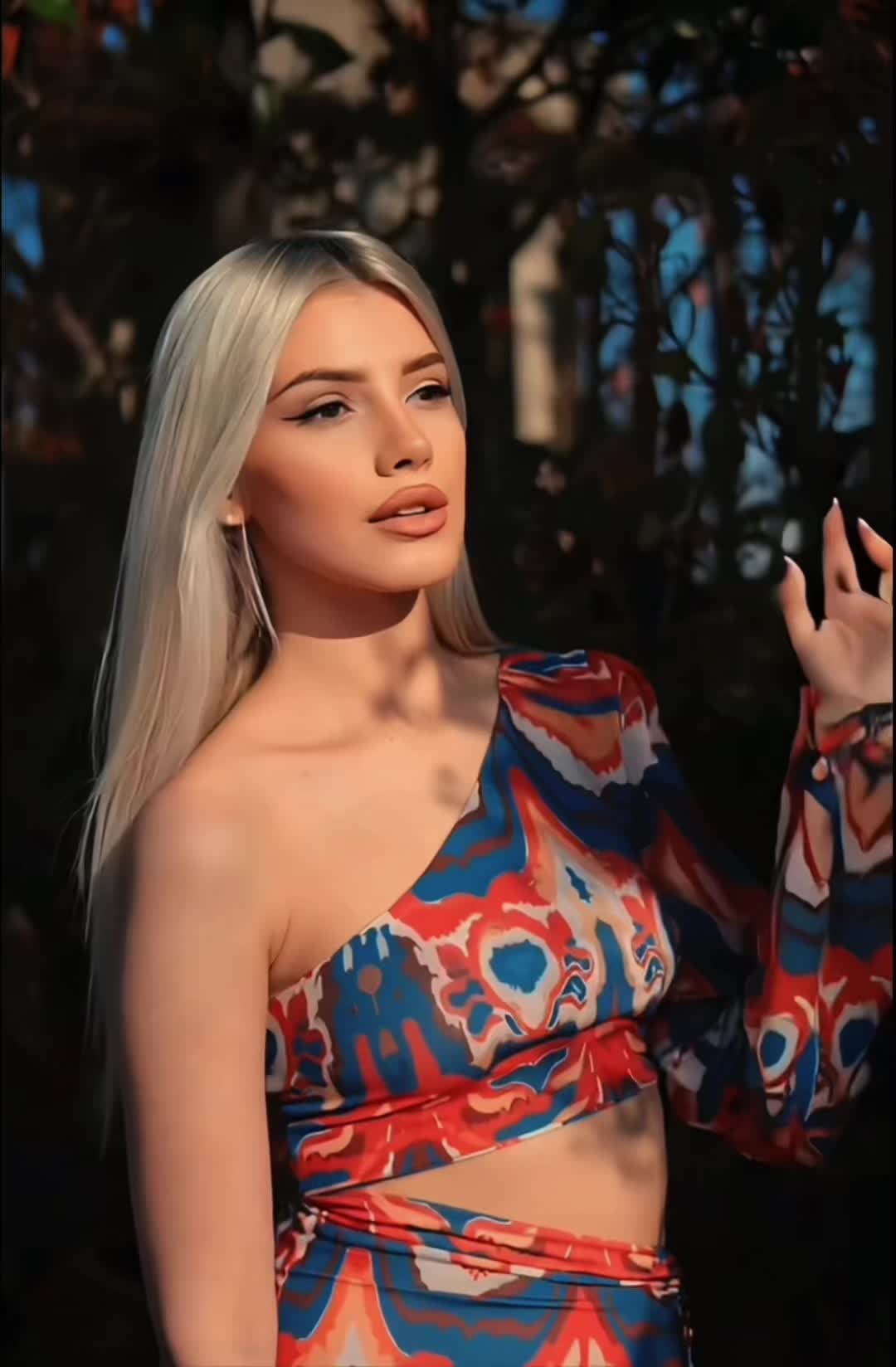 @LuLu