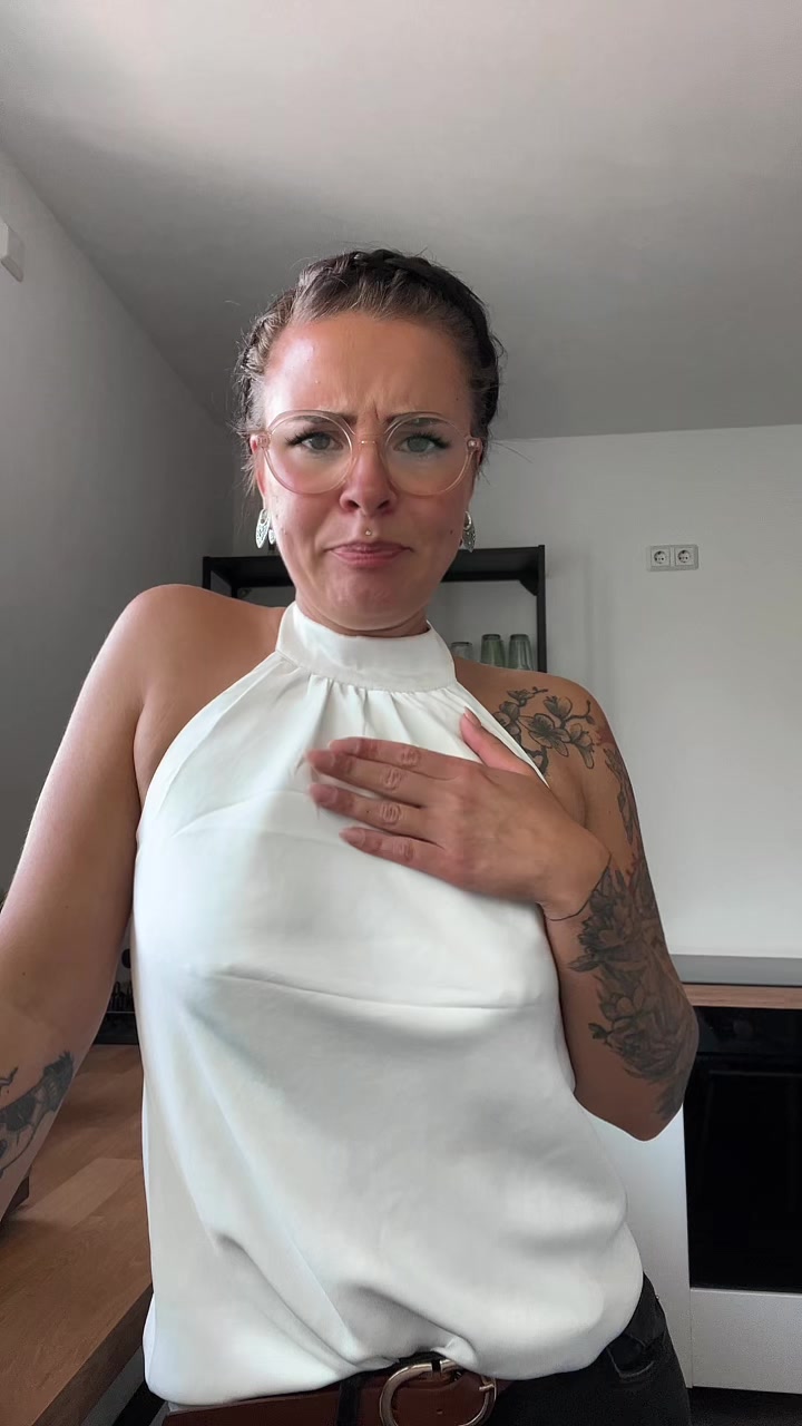 @MissVelvetCherry🖤