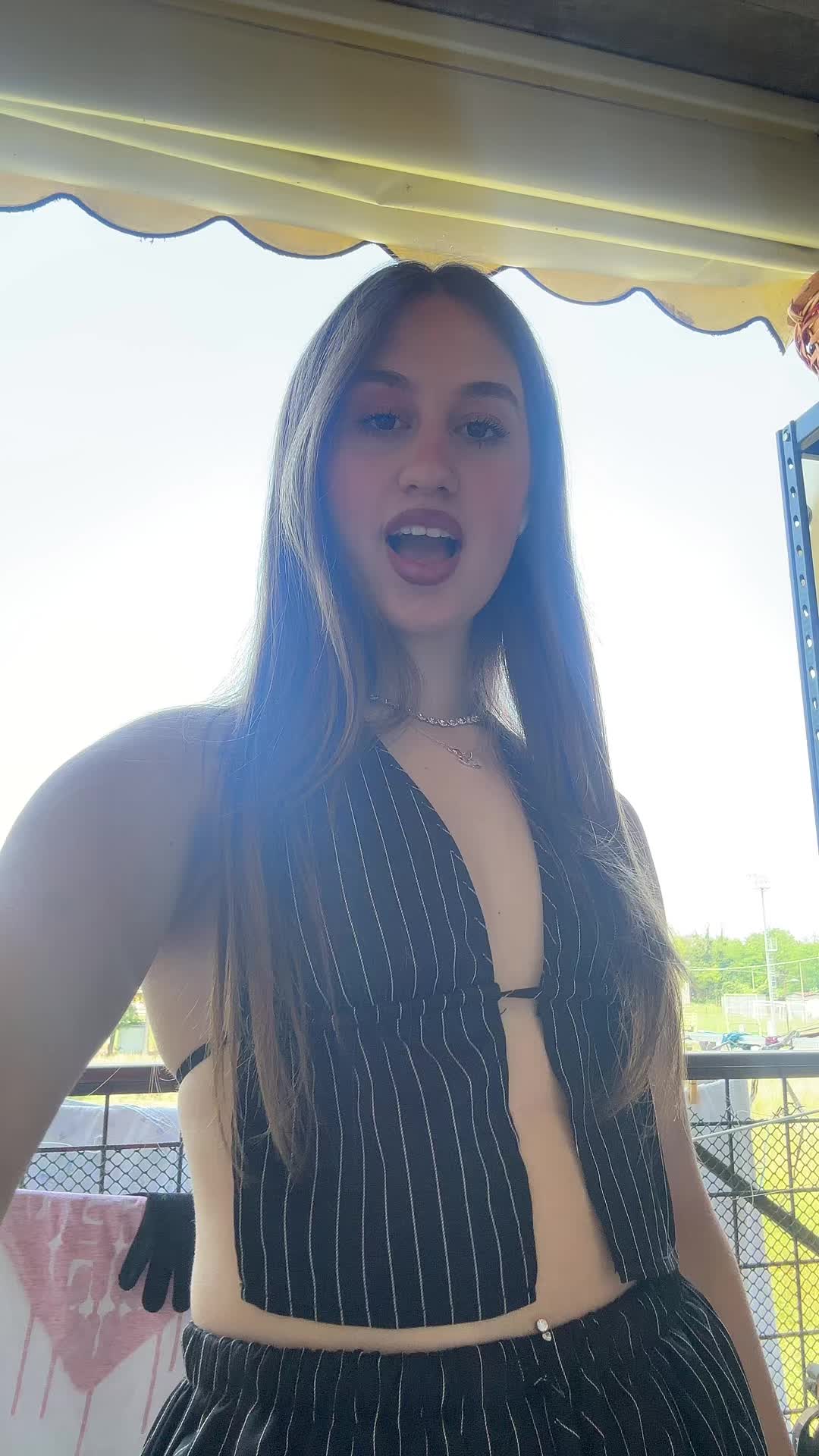 @laura;)