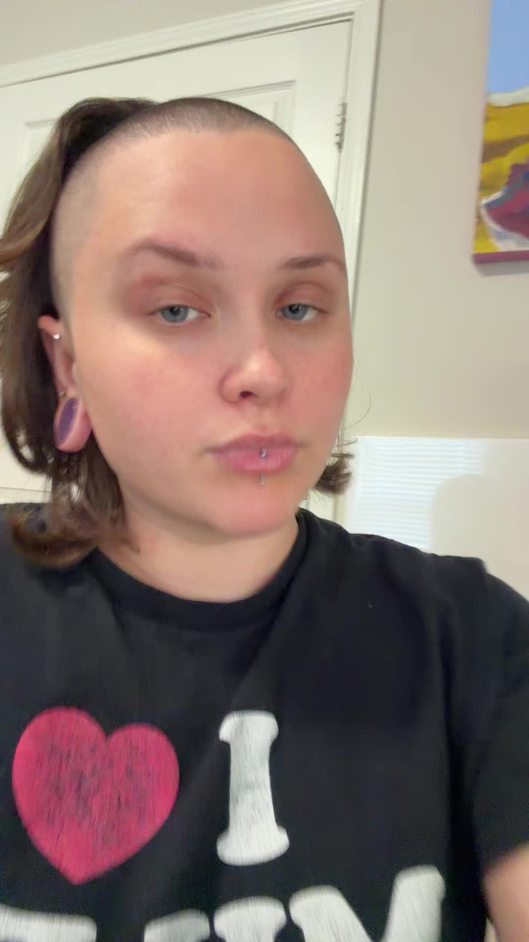 @skulletmommy