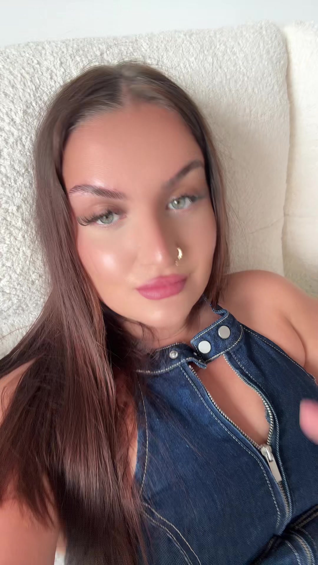 @L&eacute;onie Dgt