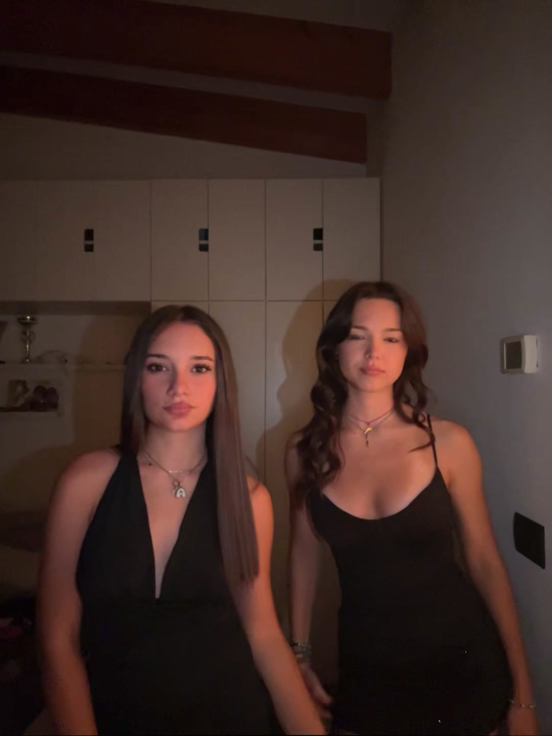 @๐๐