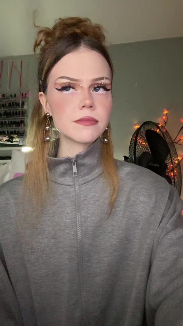 @веки фета