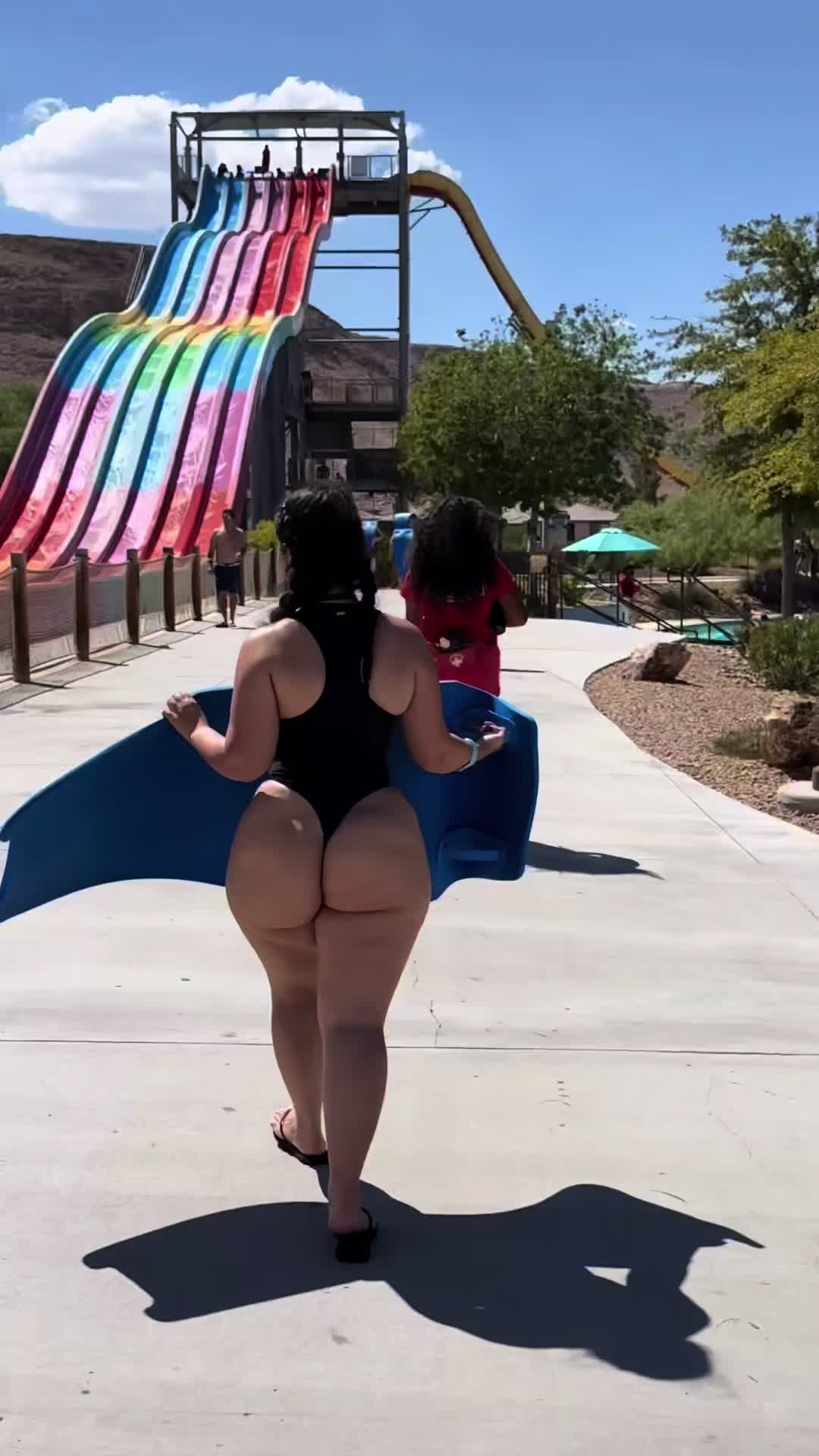 @Melkoneko