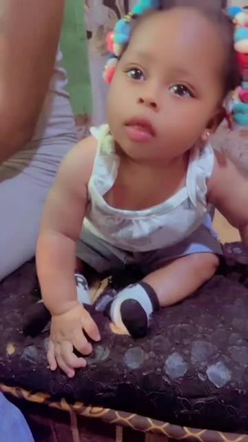 @CLARANCE NUM DE ELIORA👩❤️👩