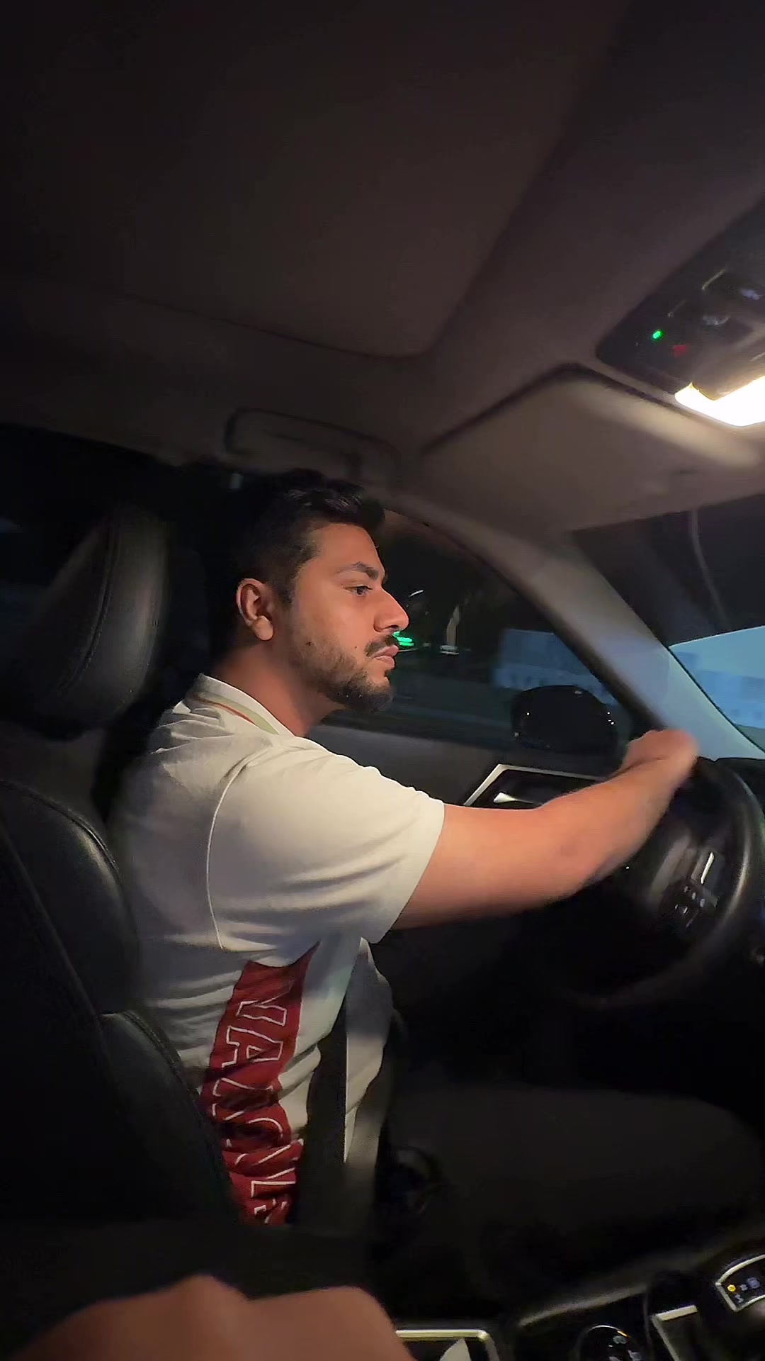 @🇦🇪ولید شیخ