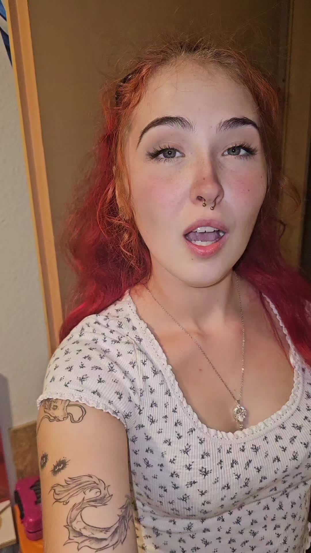@Sophieschka_