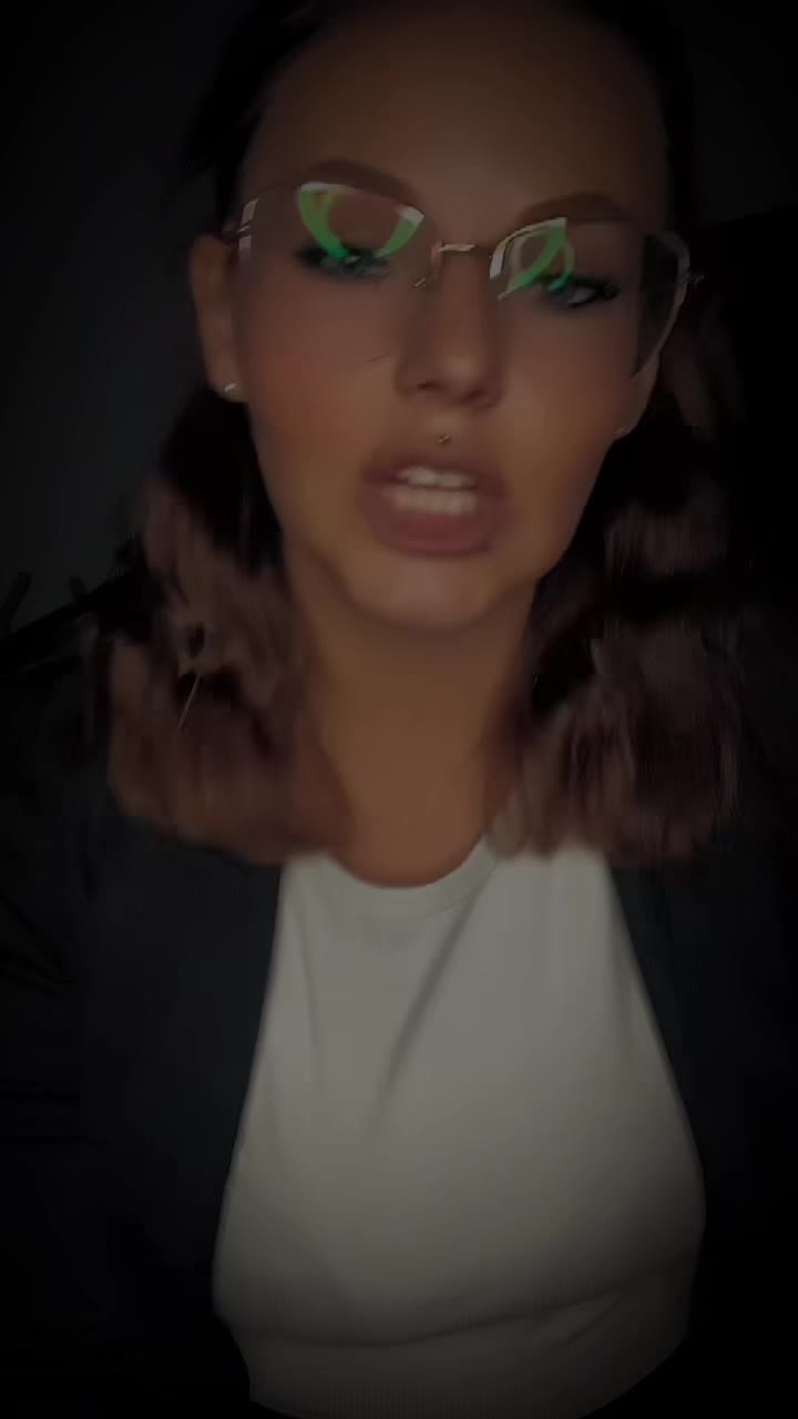 @_1996_Girl 🖤