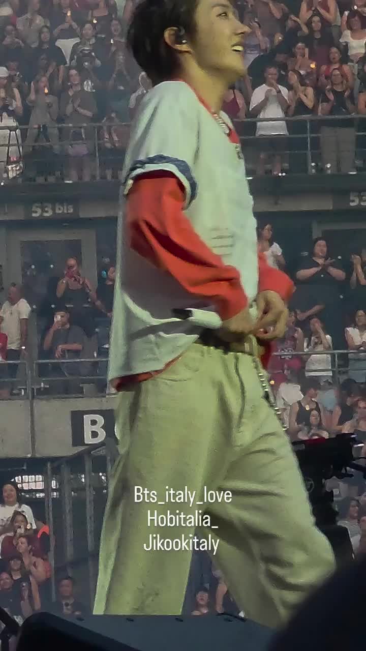 @BTS ITALY LOVE