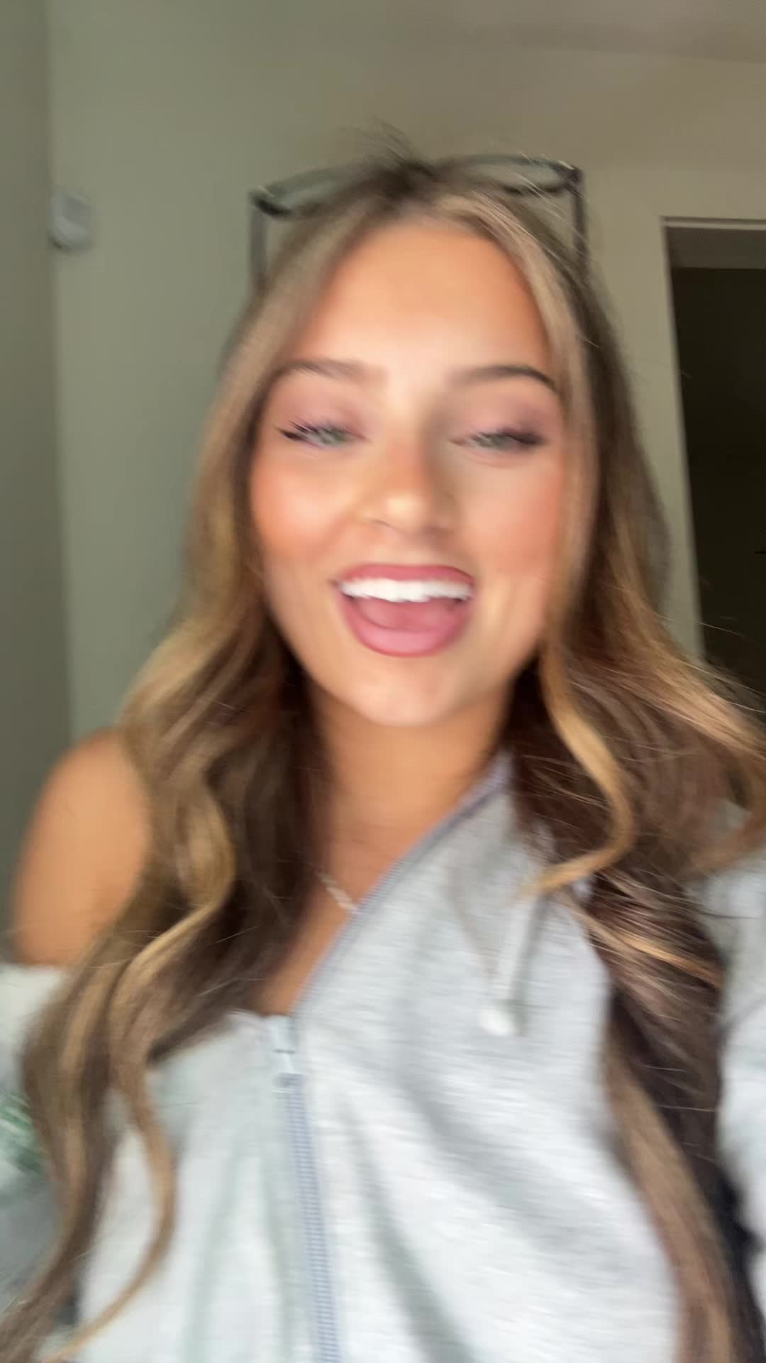 @claireee
