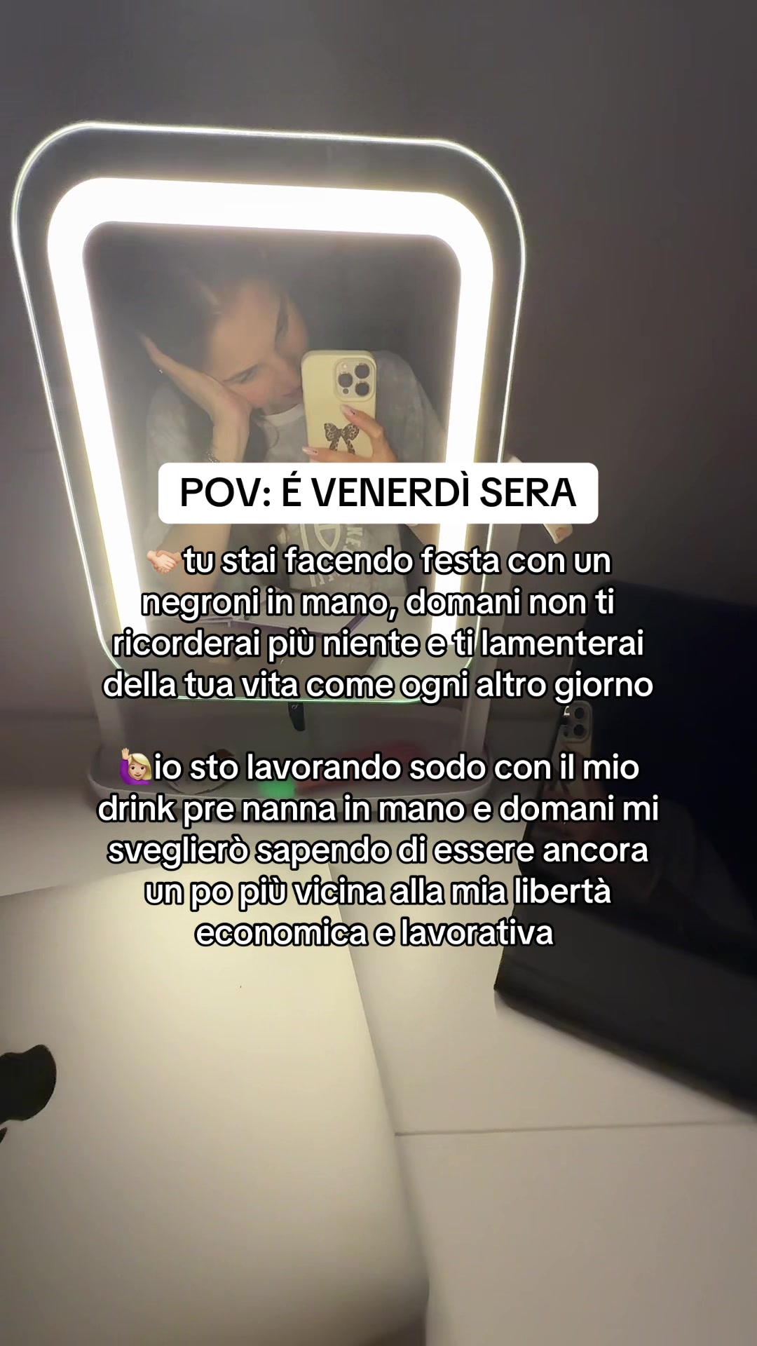 @ALESSIA A. | BUSINESS ONLINE