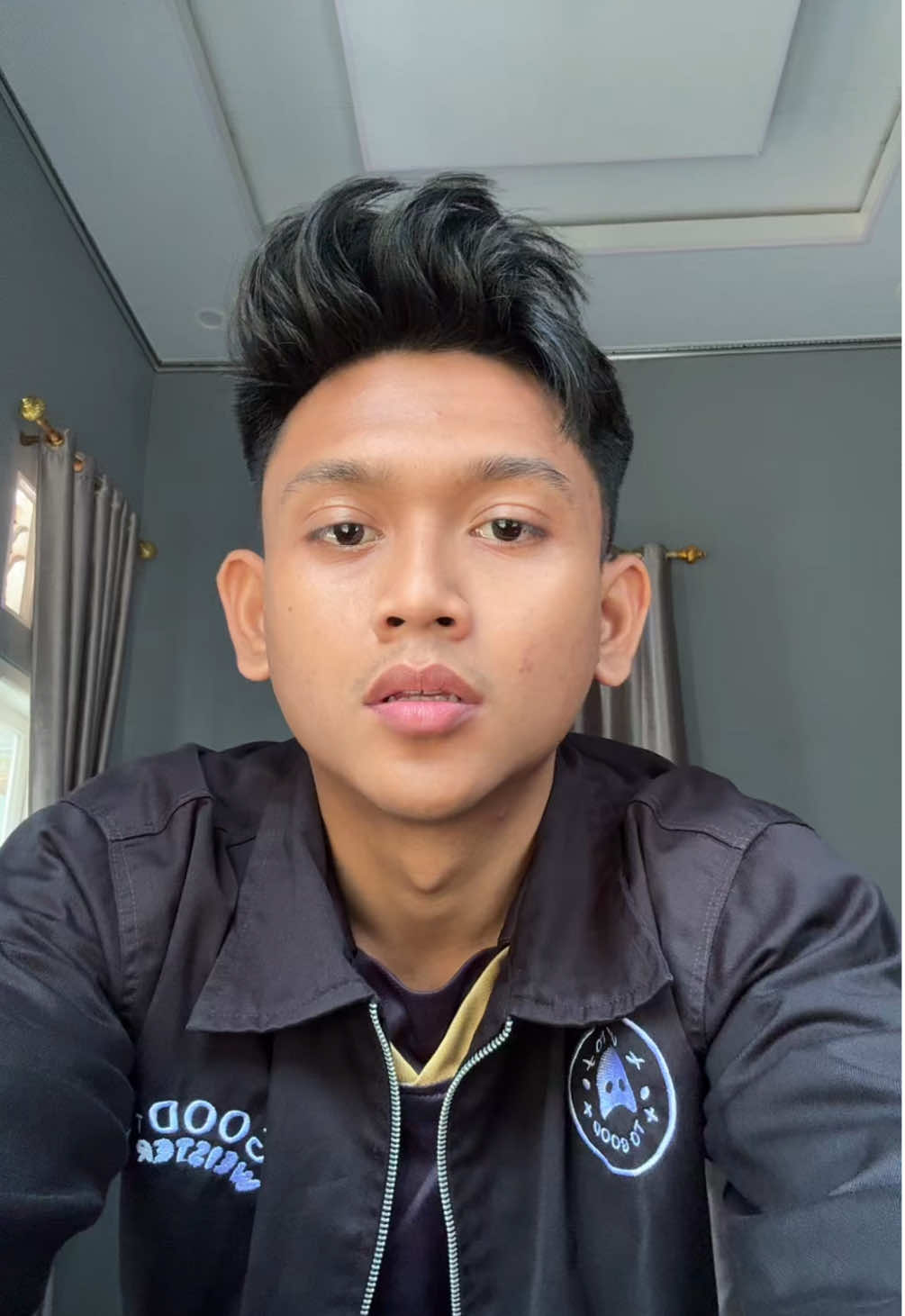 @ahy