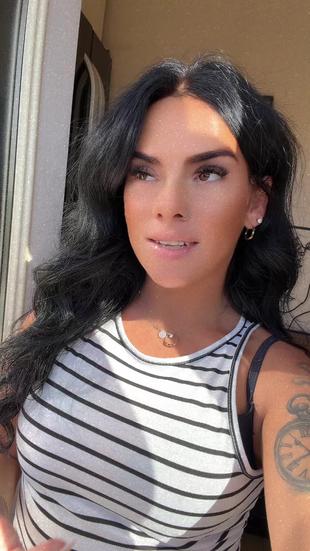 @CHLO3๐ฉถ