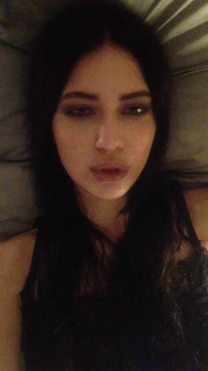 @Milania