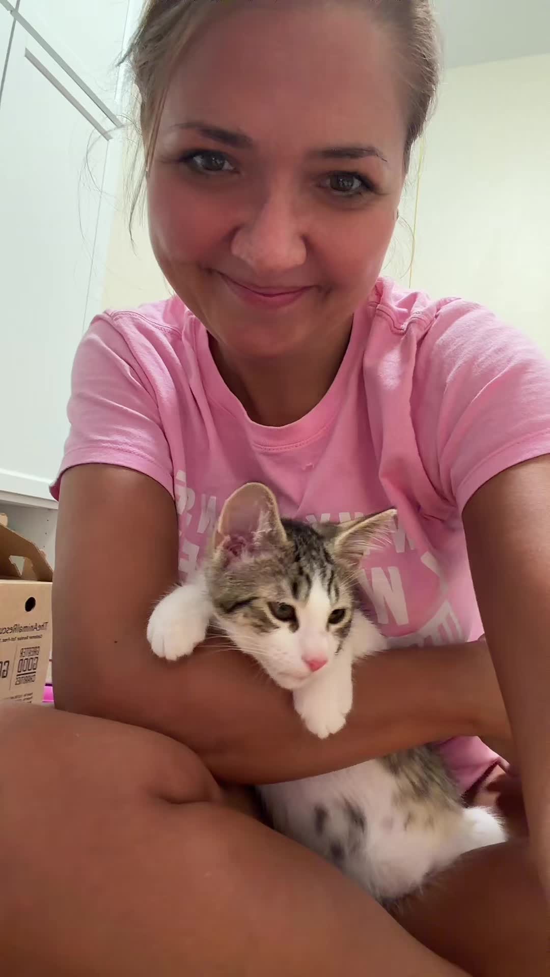 @Emookitkats
