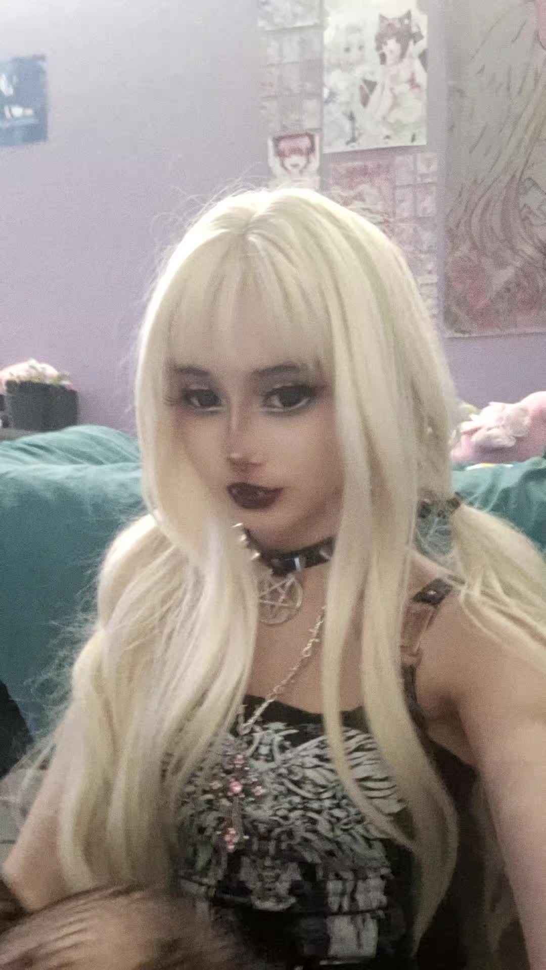 @Sasha 𖤐