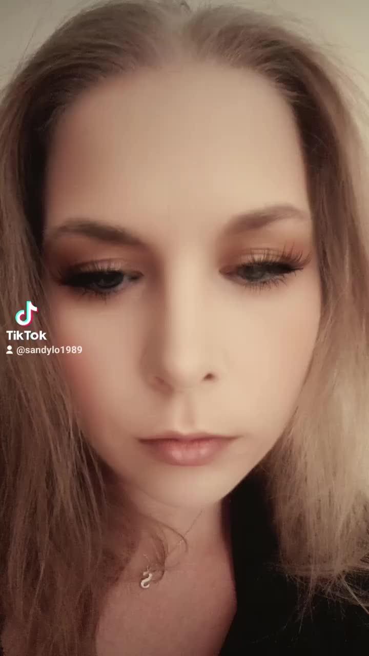 @SandyLo1989