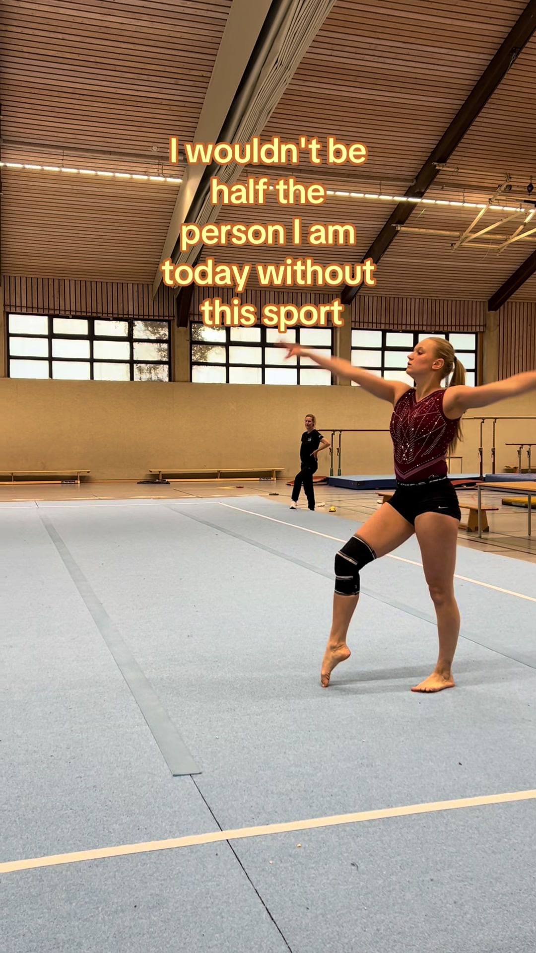 @Maya🤸🏼♂️