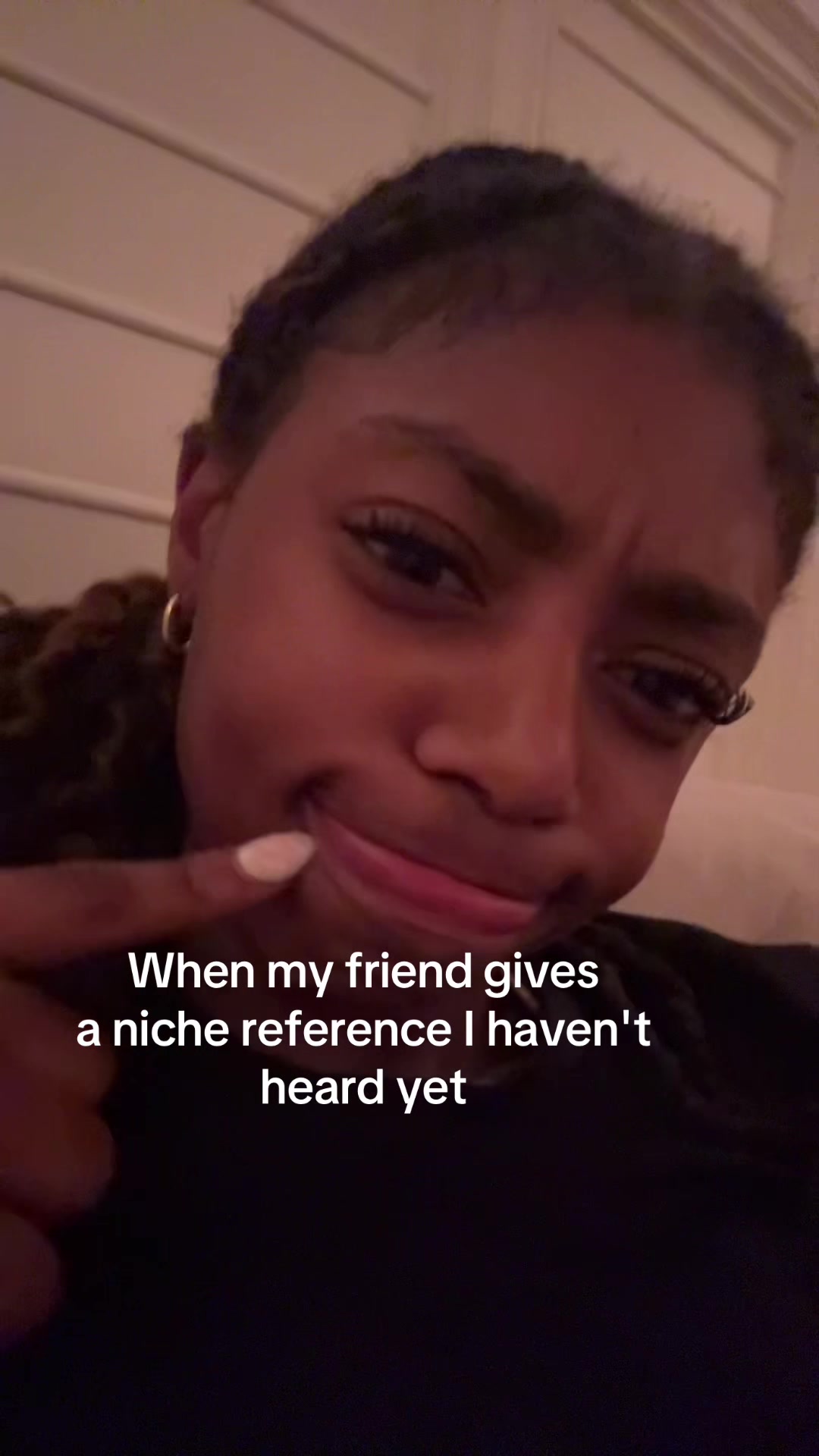 @shaniya ᥫ᭡.
