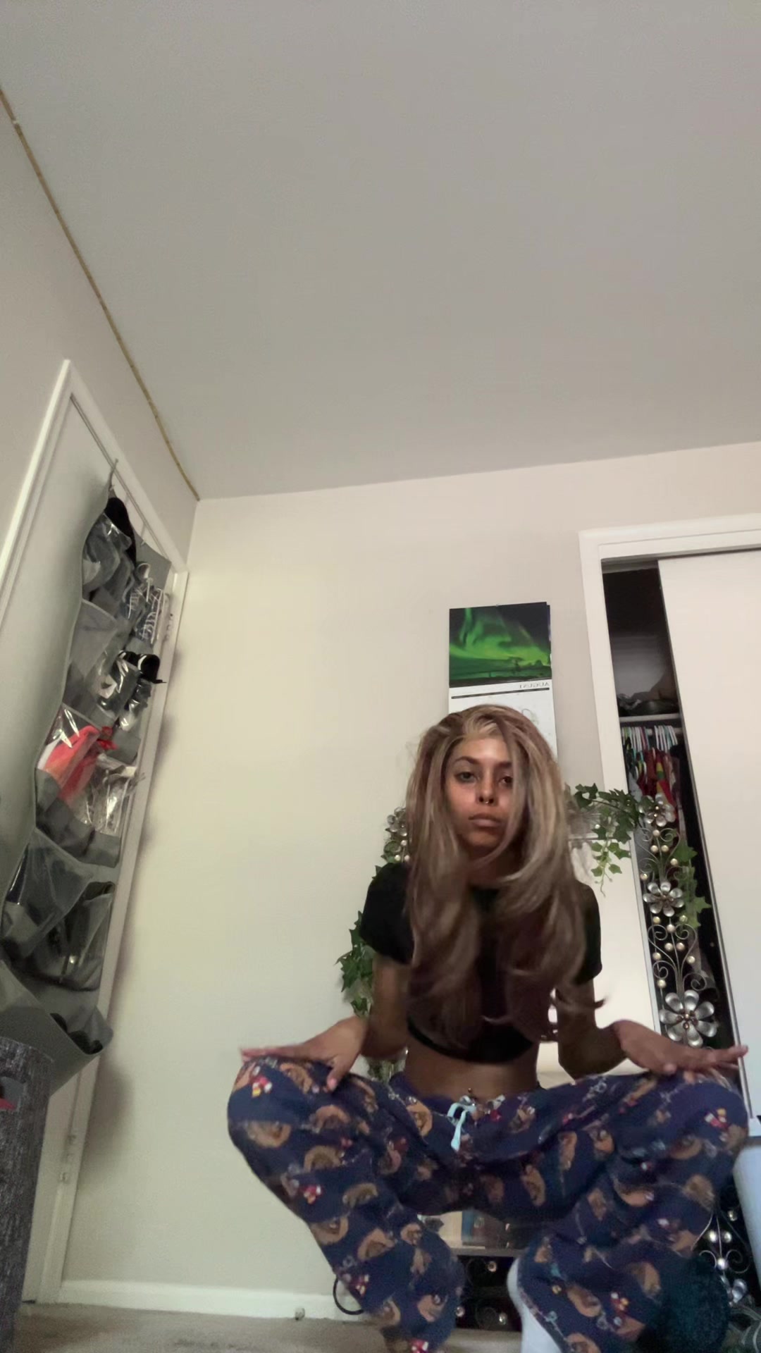 @nosmilingnini