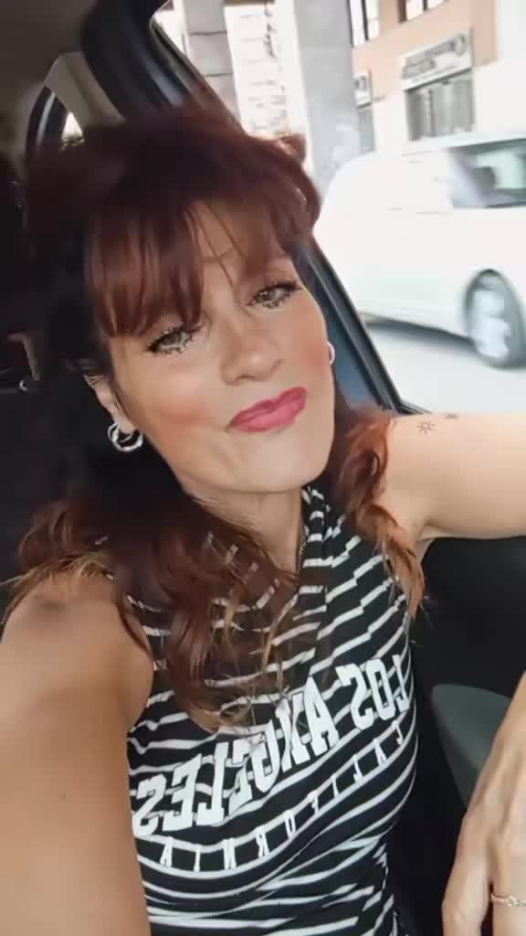 @Little_Zina_