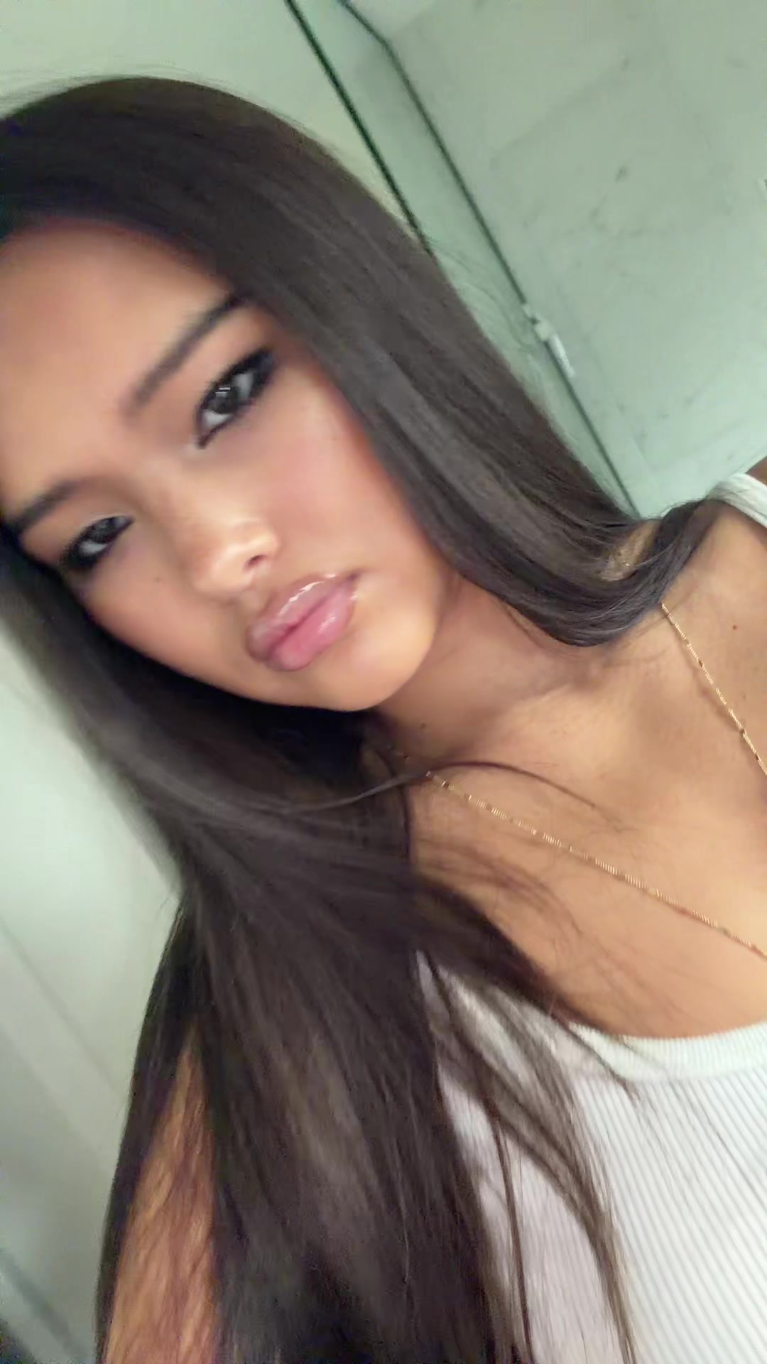 @ella