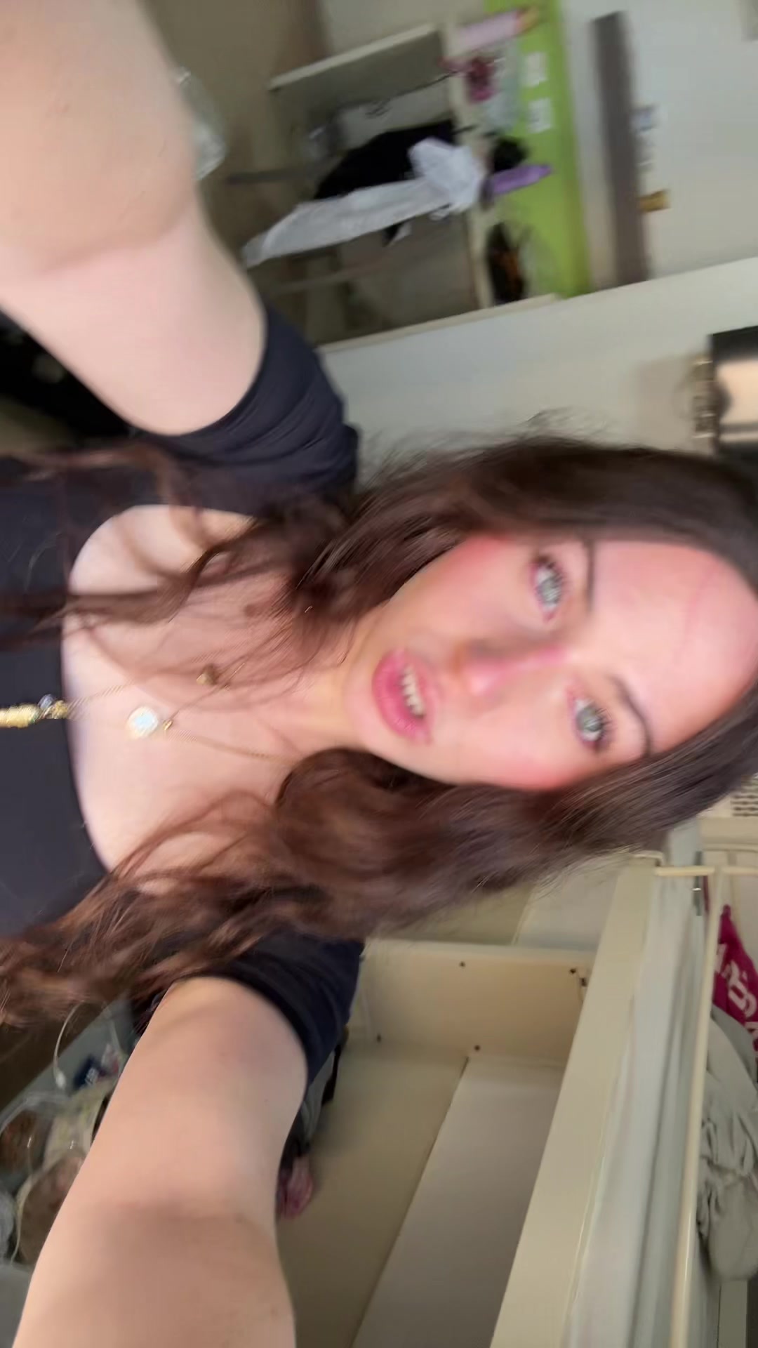 @Hi