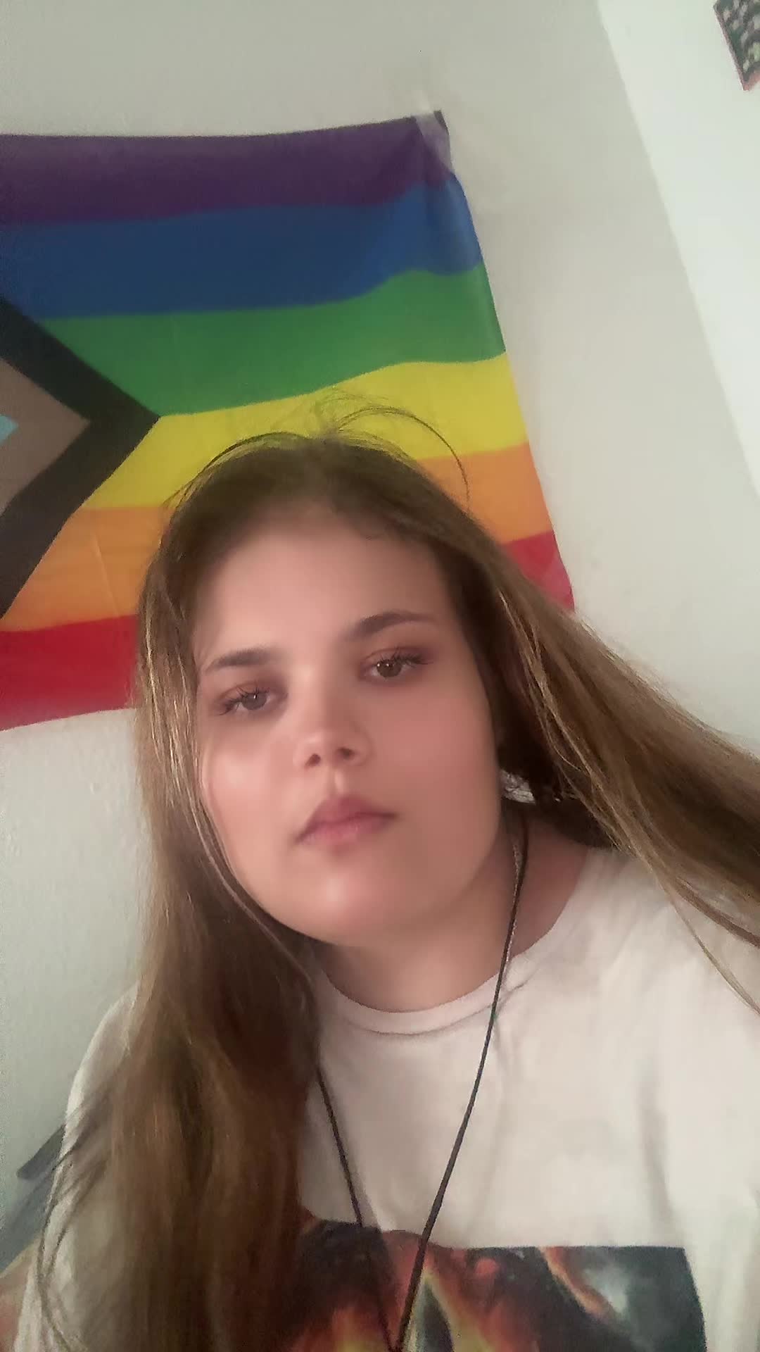 @Angela❤️🏳️🌈