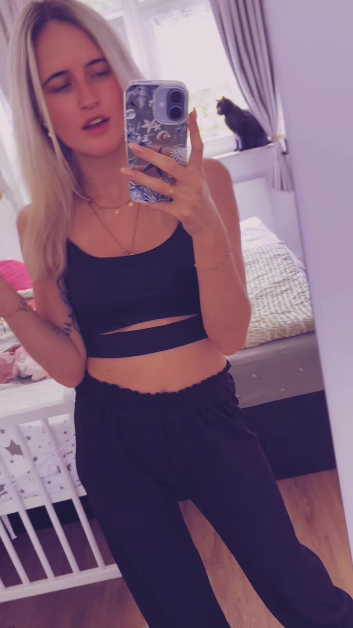 @nadineeee_