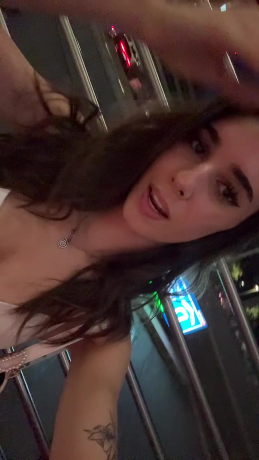 @ELA ❣️
