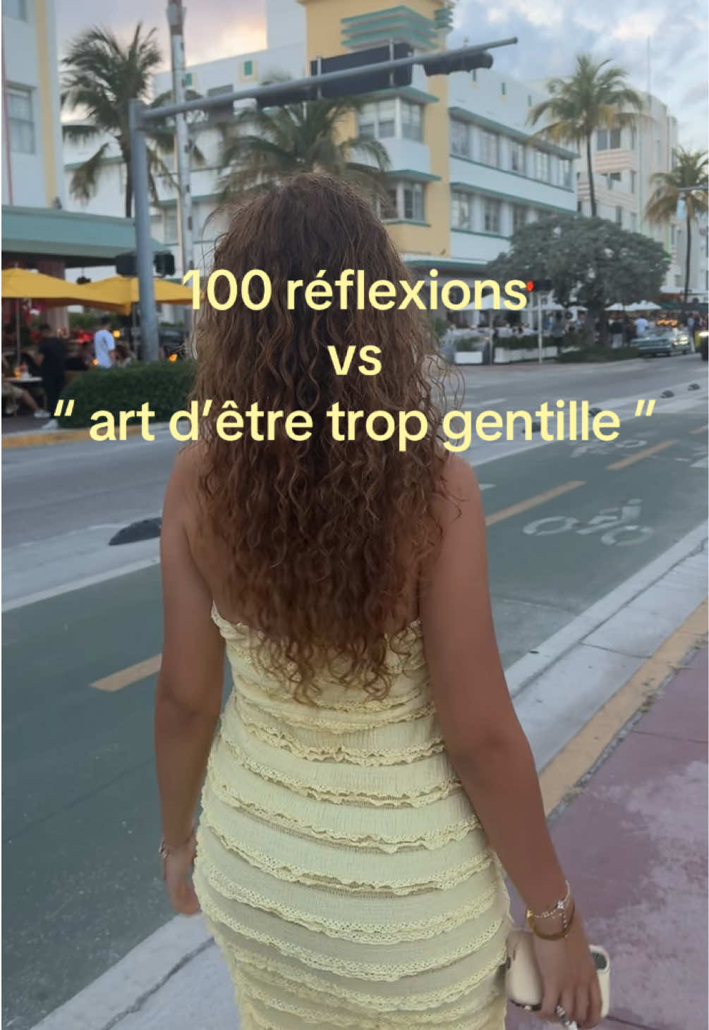 @????