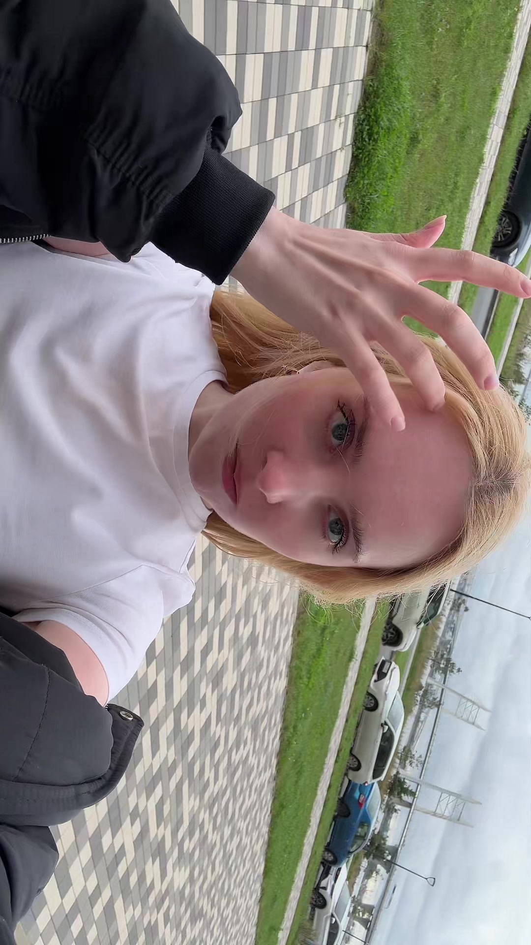 @Alisy