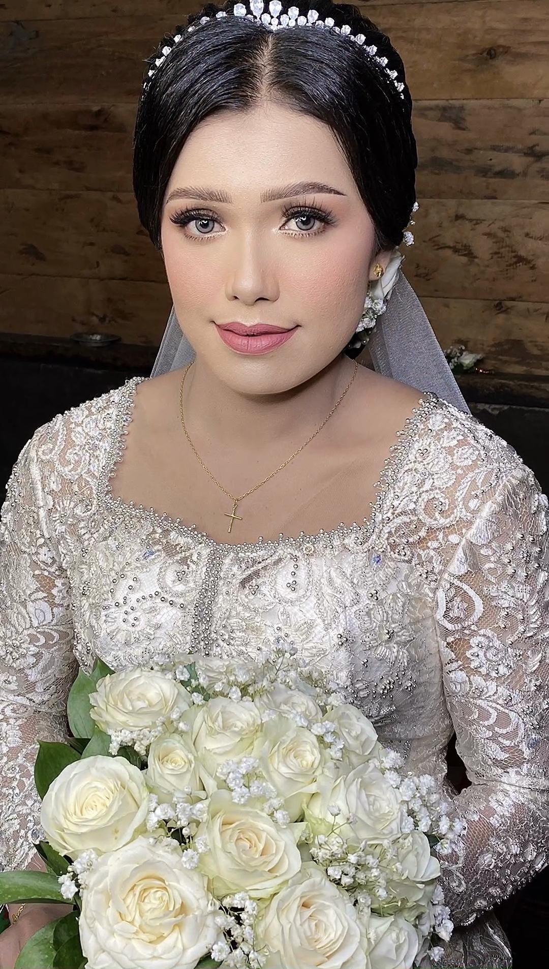 @febrikamua | MUA LINTONGNIHUTA