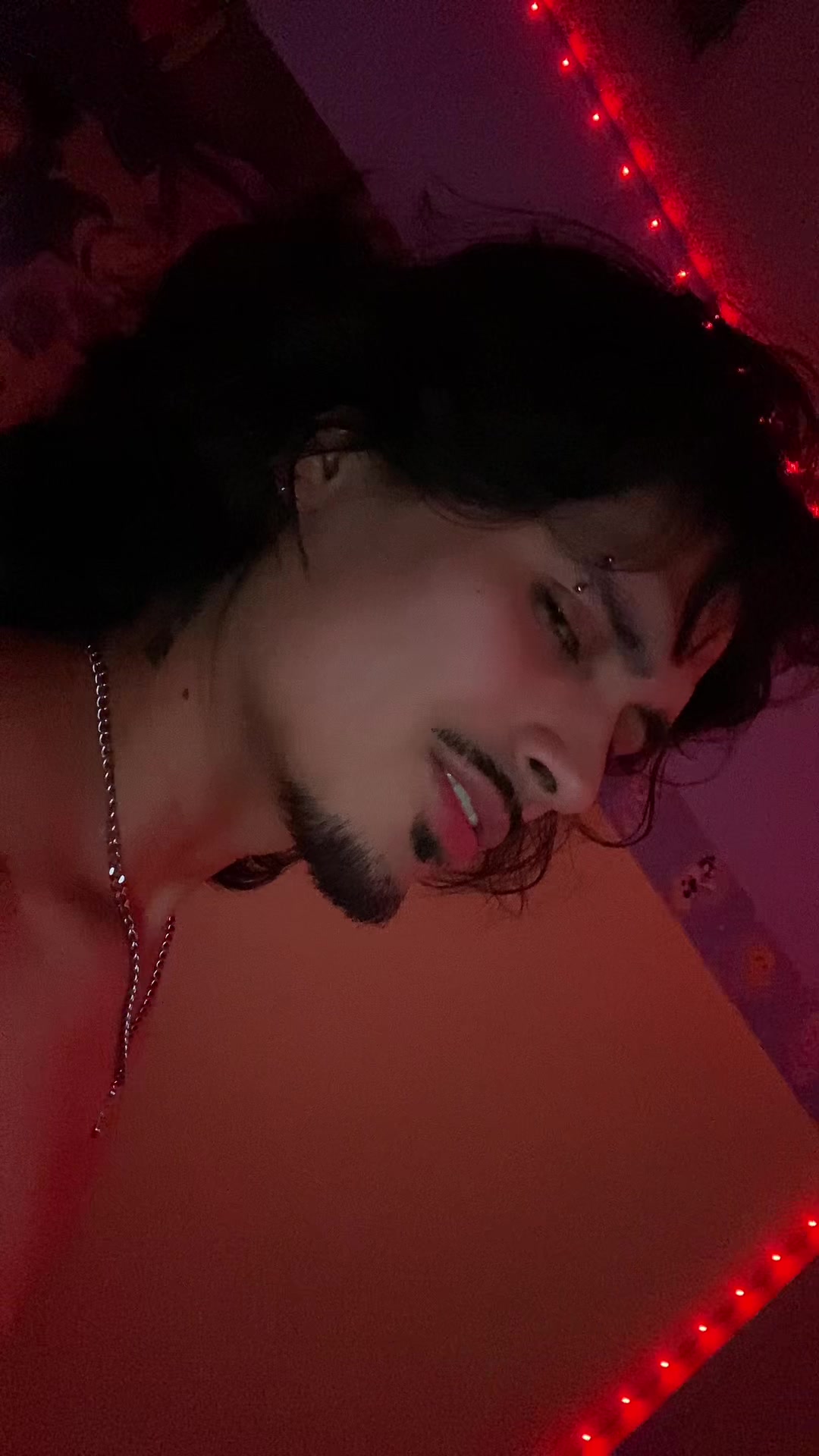 @Alex ﾒ𝟶