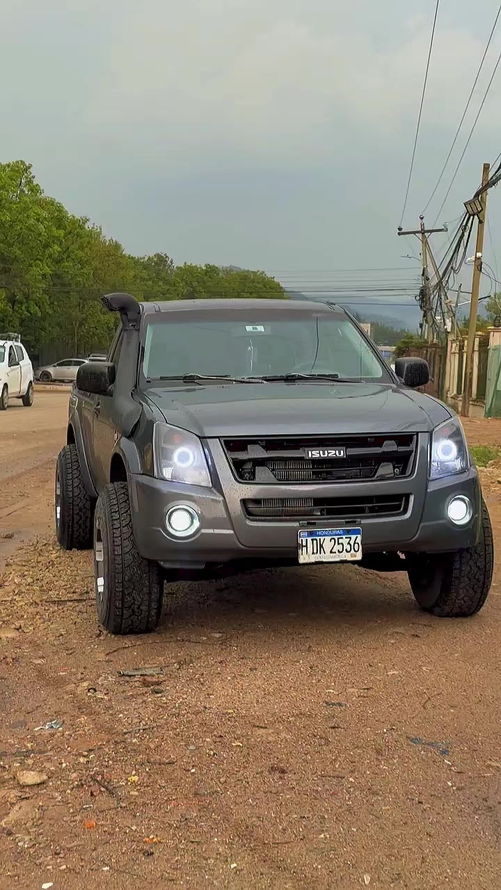 @Club Isuzu Dmax HN