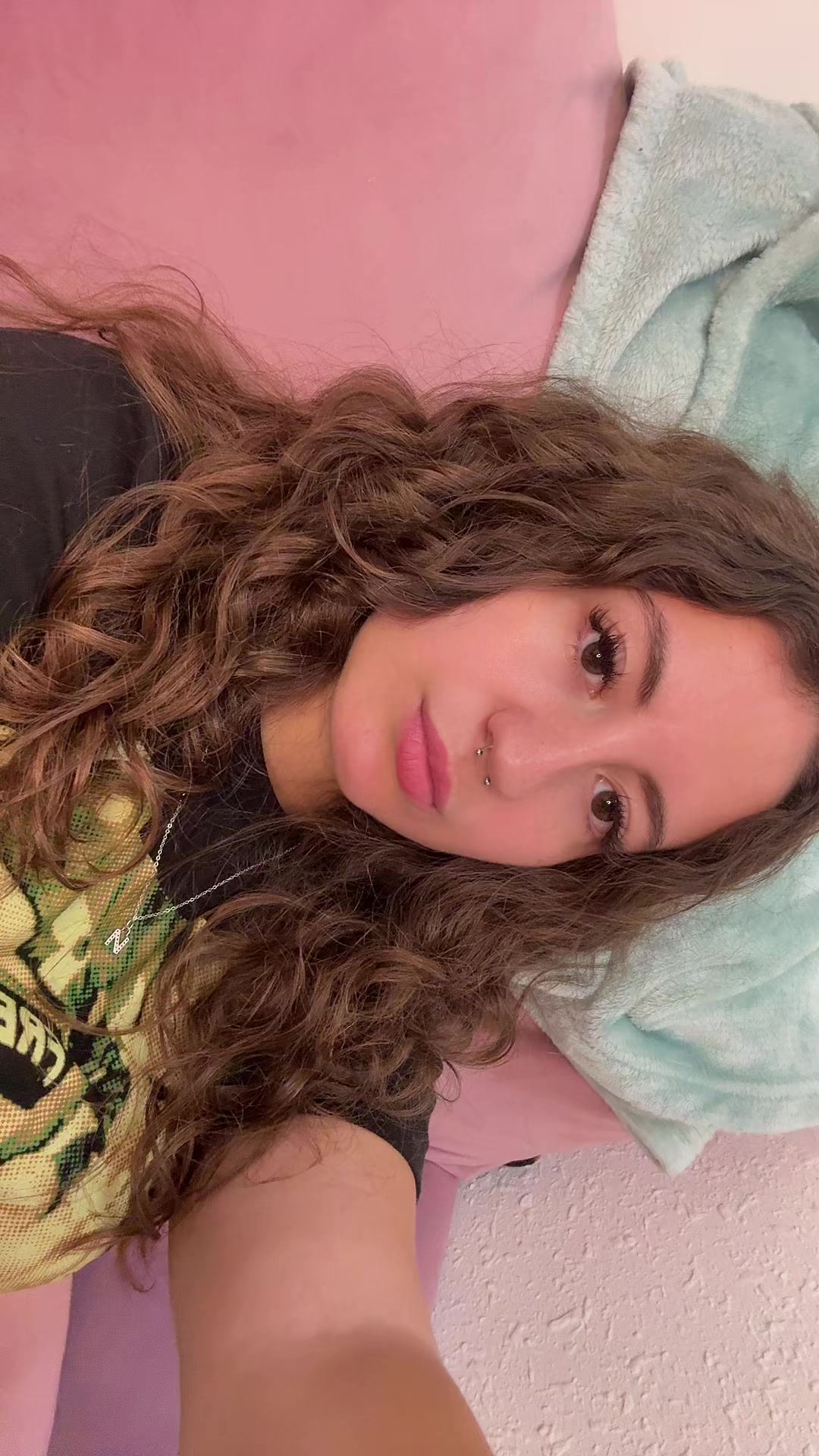 @Hellokittyyy