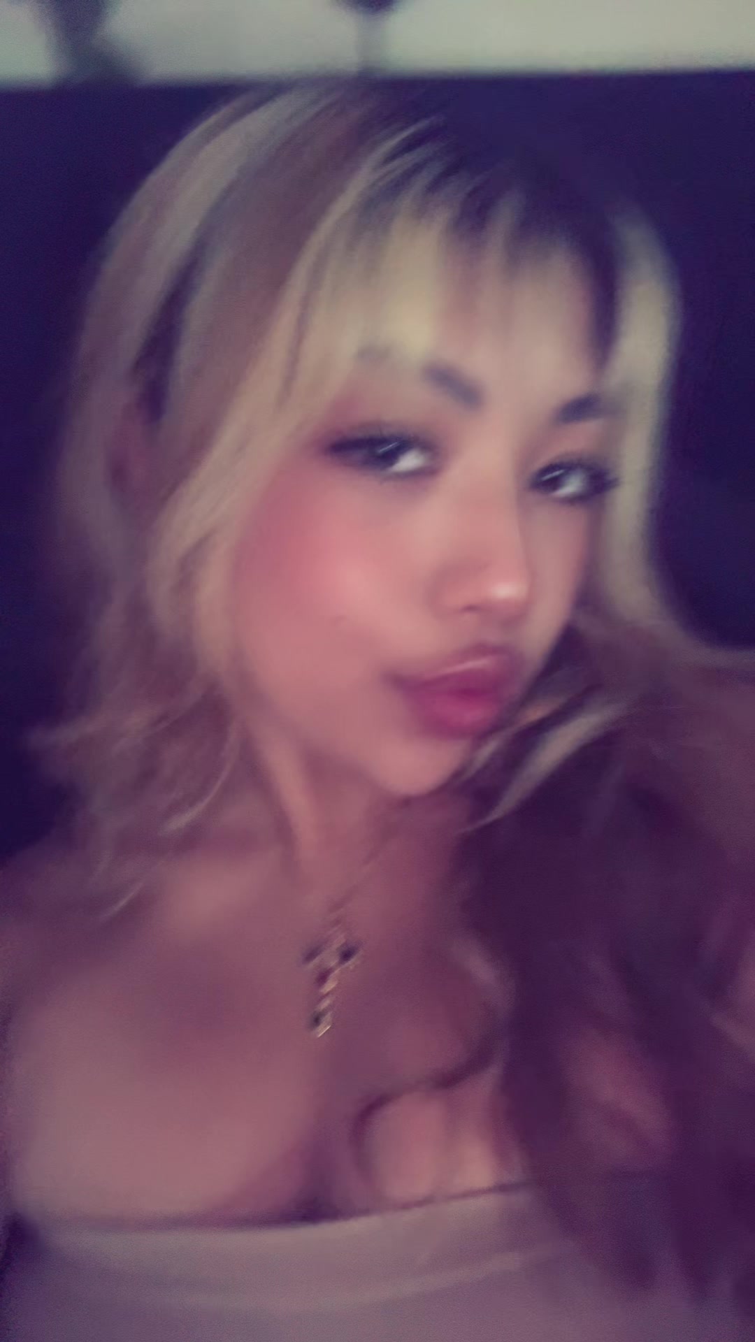 @🐰