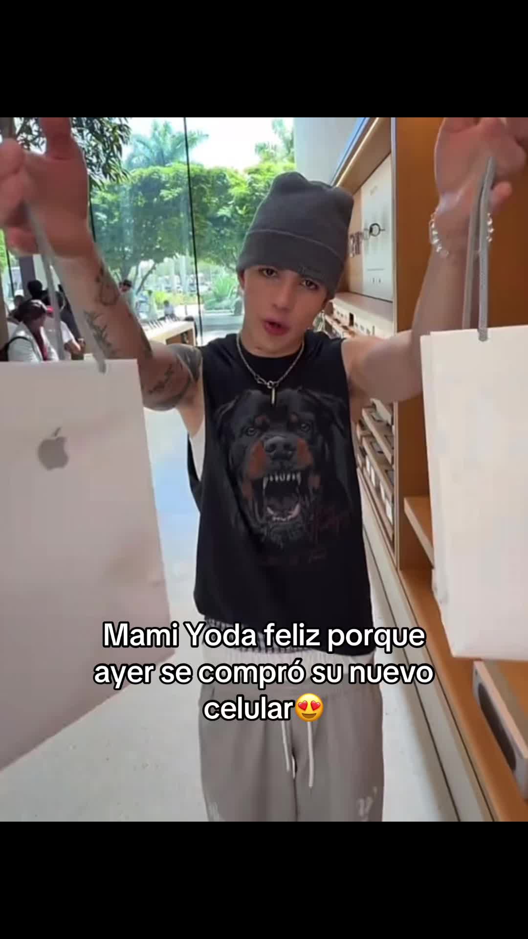 @DoñaLesty 🐍