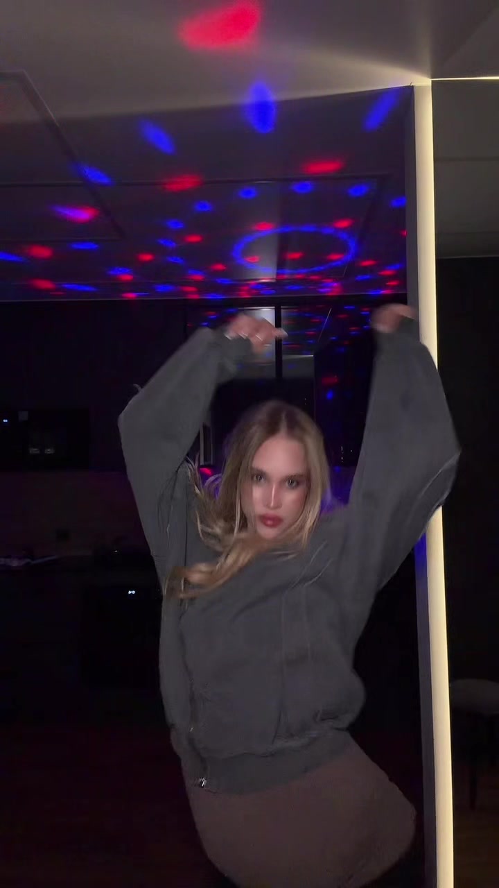 @Yulia